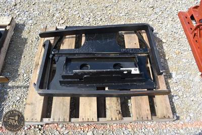 Kit Containers MINI PALLET FORK ATTACHMENT