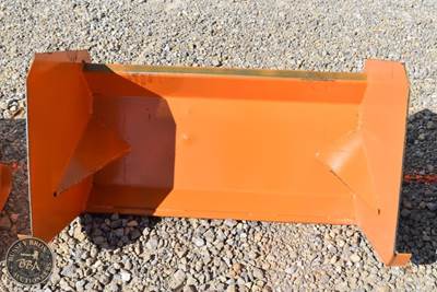 Kit Containers MINI SKID STEER SNOW PUSHER
