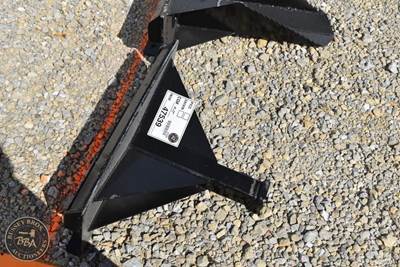 Kit Containers MINI SKID STEER TREE SPADE ATTACHMENT