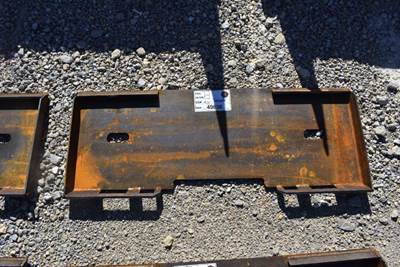 Kit Containers MOUNTING PLATE ATTACHMENT