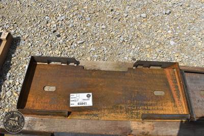Kit Containers QUICK ATTACH MOUNTING PLATE
