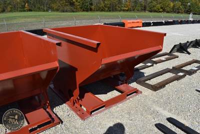 Kit Containers SELF-DUMPING HOPPER