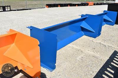 Kit Containers SKID STEER SNOW PUSHER
