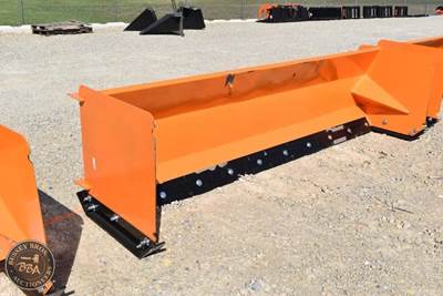 Kit Containers SKID STEER SNOW PUSHER