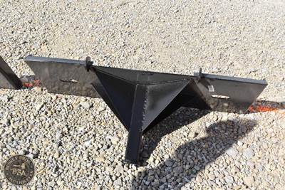 Kit Containers SKID STEER TRAILER MOVER ATTACHMENT