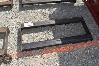 Kit Containers SKID STEER WELD-ON PLATE