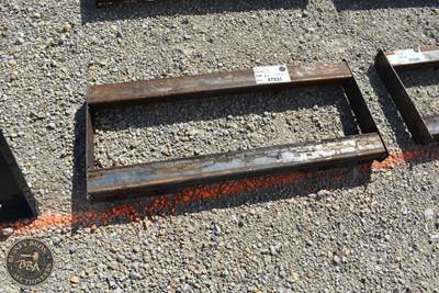 Kit Containers SKID STEER WELD-ON PLATE