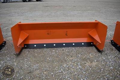 Kit Containers SNOW PUSHER ATTACHMENT