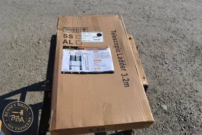 LANDHONOR 10.5FT TELESCOPING LADDER