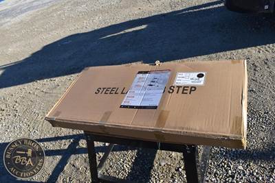 LANDHONOR 3 STEP STEP STOOL