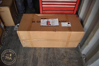 LANDHONOR 30 GALLON GAS CADDY