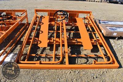 LANDHONOR BALE ACCUMULATOR ATTACHMENT