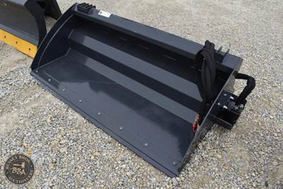 LANDHONOR COMBO RAKE BUCKET ATTACHMENT