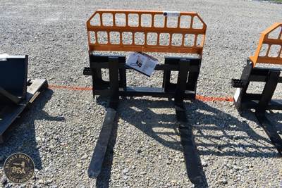 LANDHONOR PALLET FORKS ATTACHMENT