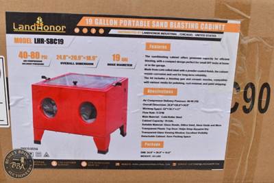 LANDHONOR PORTABLE SAND BLASTING CABINET
