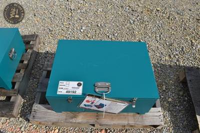 LANDHONOR RATCHET TIE DOWN AND FLATPACK TOOLBOX