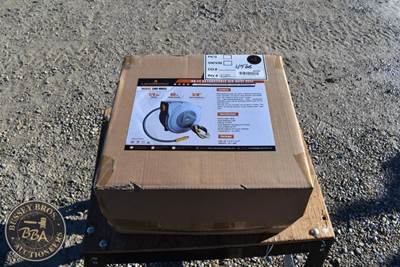 LANDHONOR RETRACTABLE AIR HOSE REEL