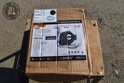 LANDHONOR RETRACTABLE EXTENSION CORD