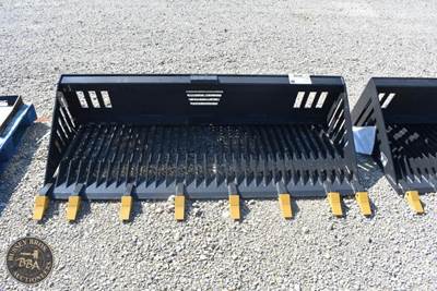 LANDHONOR ROCK BUCKET ATTACHMENT
