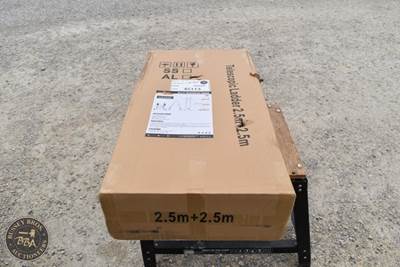LANDHONOR TELESCOPING LADDER