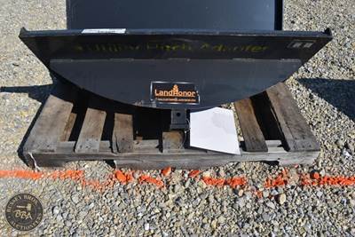 LANDHONOR UTILITY HITCH ADAPTER ATTACHMENT