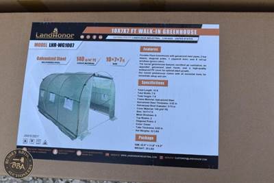 LANDHONOR WALK-IN GREENHOUSE
