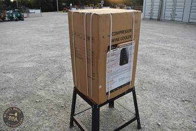 LANDHONOR WINE COOLER REFIGERATOR