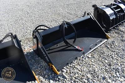 LYALS 4-IN-1 BUCKET ATTACHMENT