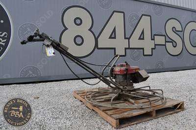 MASTER 48IN WALKBEHIND TROWEL