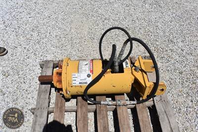McMillen POST HOLE AUGER