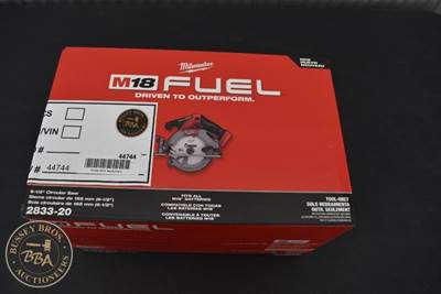 Milwaukee M18 6.5 INCH CIRCULAR SAW