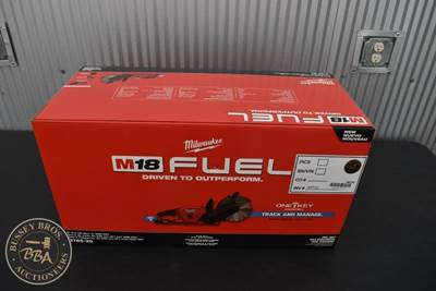 Milwaukee M18 8INCH CUT OFF SAW