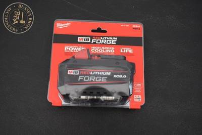 Milwaukee M18 RED LITHIUM FORGE BATTERY