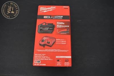 Milwaukee M18 RED LITHIUM FORGE KIT