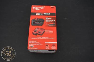 Milwaukee M18 RED LITHIUM FORGE KIT