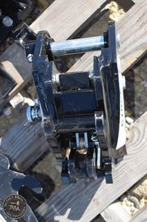 Mini QUICK HITCH ATTACHMENT