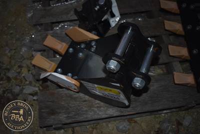 Mini SMOOTH BUCKET ATTACHMENT
