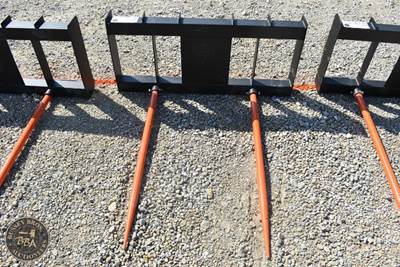 PABREAK BALE SPEAR ATTACHMENT