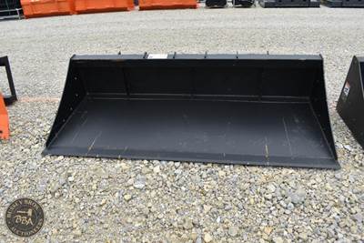 PABREAK BUCKET ATTACHMENT