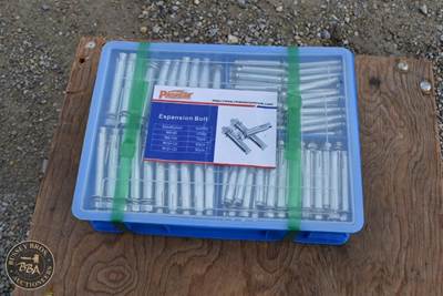 PABREAK EXPANSION BOLT ASSORTMENT