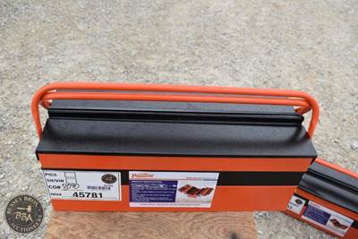PABREAK FOLDING METAL TOOLBOX