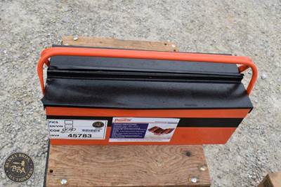 PABREAK FOLDING METAL TOOLBOX