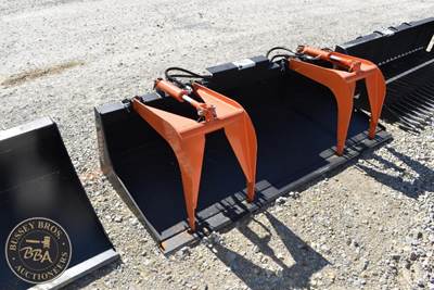 PABREAK GRAPPLE BUCKET ATTACHMENT