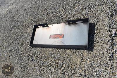PABREAK MOUNTING PLATE ATTACHMENT