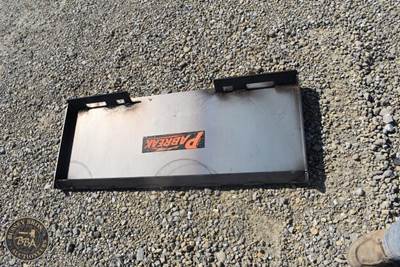 PABREAK MOUNTING PLATE ATTACHMENT