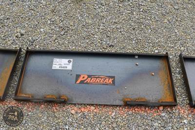 PABREAK MOUNTING PLATE ATTACHMENT