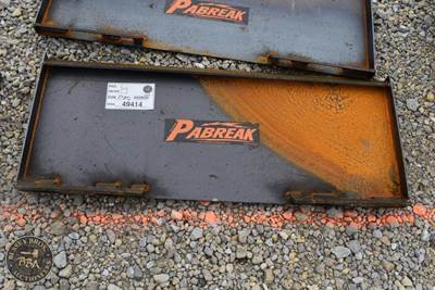 PABREAK MOUNTING PLATE ATTACHMENT