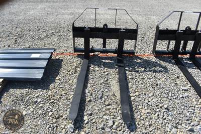 PABREAK PALLET FORK ATTACHMENT