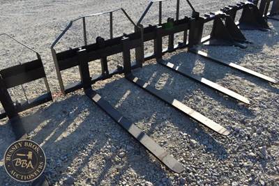 PABREAK PALLET FORK ATTACHMENT