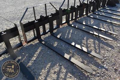 PABREAK PALLET FORK ATTACHMENT